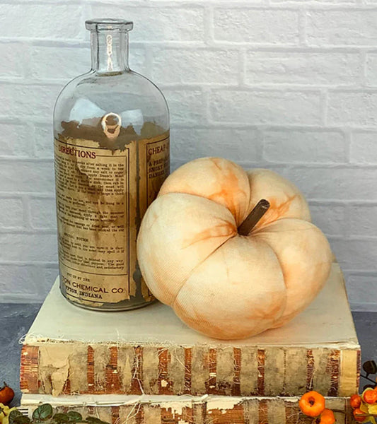 MEDIUM ORANGE TYE DYE PUMPKIN