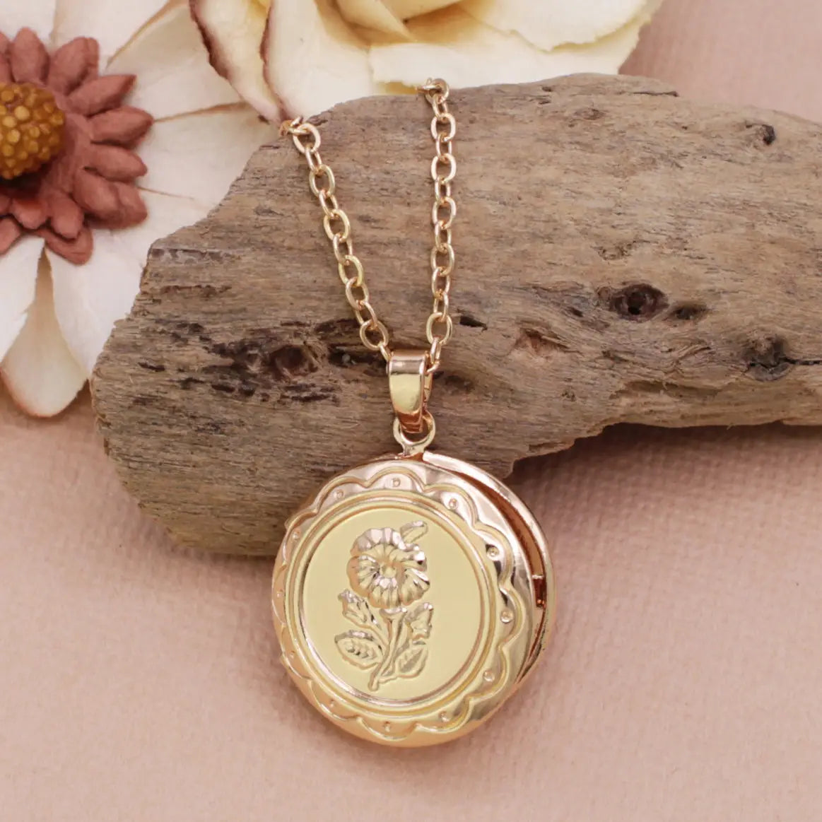 Vintage Memories Gold Flower Locket Necklace