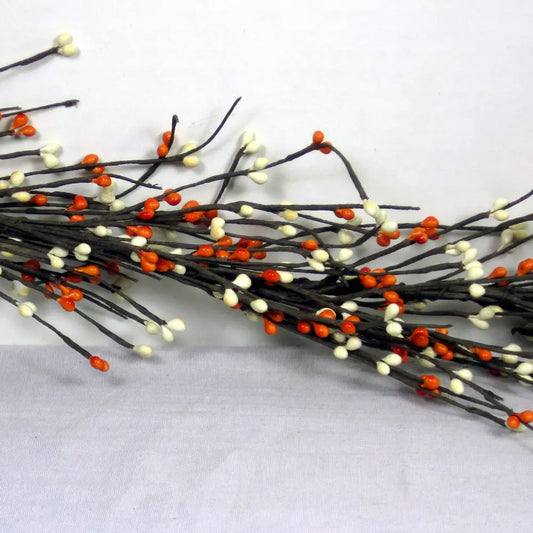 Orange and Cream -5' Pip Berry Garland